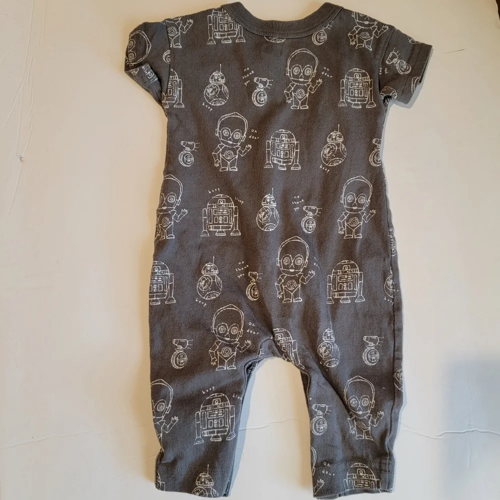 Star wars baby gap 0-3 months grey Droid r2d2 c3po